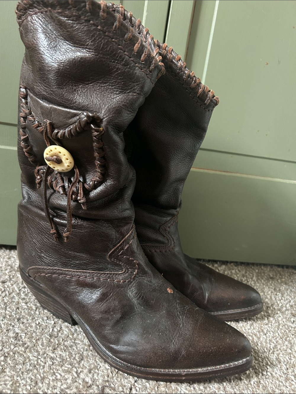 Vintage zodiac stash pocket leather boots